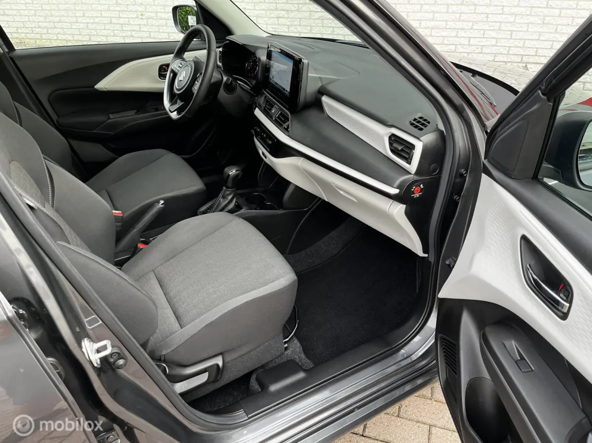 1.2i Smart Hybrid AUTOMAAT/NAVI/CAMERA
