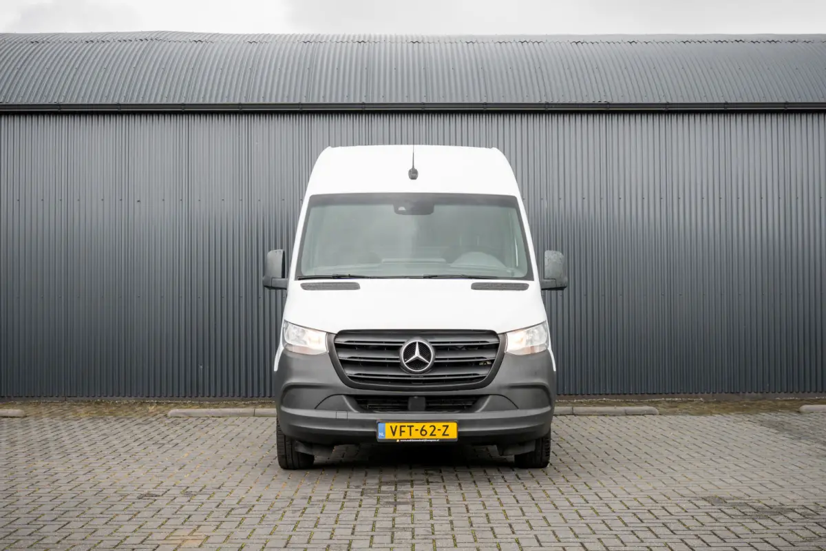 311 CDI RWD L2H2 | Volledig Ingericht | Mbux | Camera | Navi | Climatronic