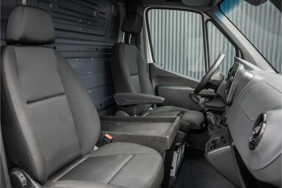311 CDI RWD L2H2 | Volledig Ingericht | Mbux | Camera | Navi | Climatronic