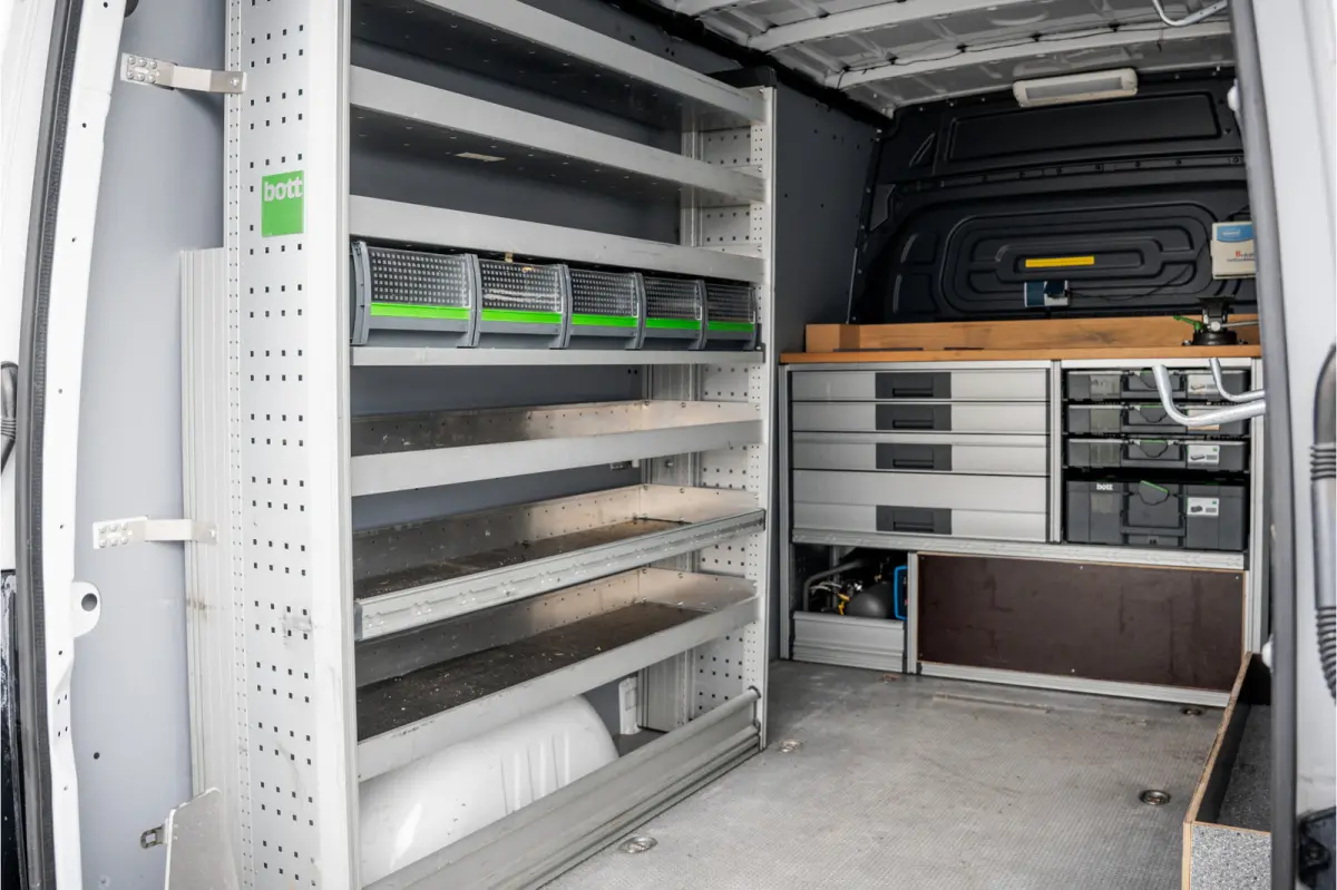 311 CDI RWD L2H2 | Volledig Ingericht | Mbux | Camera | Navi | Climatronic