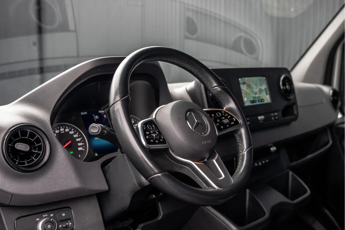 315 CDI RWD L3H2 | ZGAN | Automaat | 1e Eigenaar | Camera | Carplay | Cruise | Mbux | Climatronic