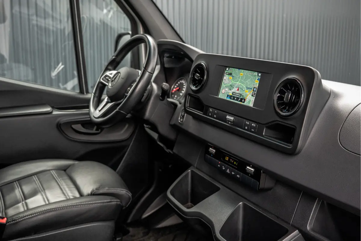 315 CDI RWD L3H2 | ZGAN | Automaat | 1e Eigenaar | Camera | Carplay | Cruise | Mbux | Climatronic