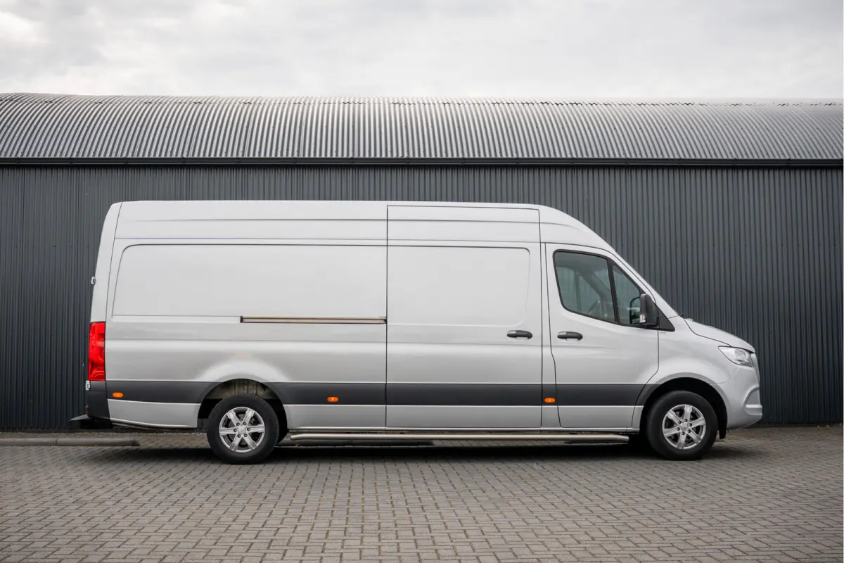 315 CDI RWD L3H2 | ZGAN | Automaat | 1e Eigenaar | Camera | Carplay | Cruise | Mbux | Climatronic
