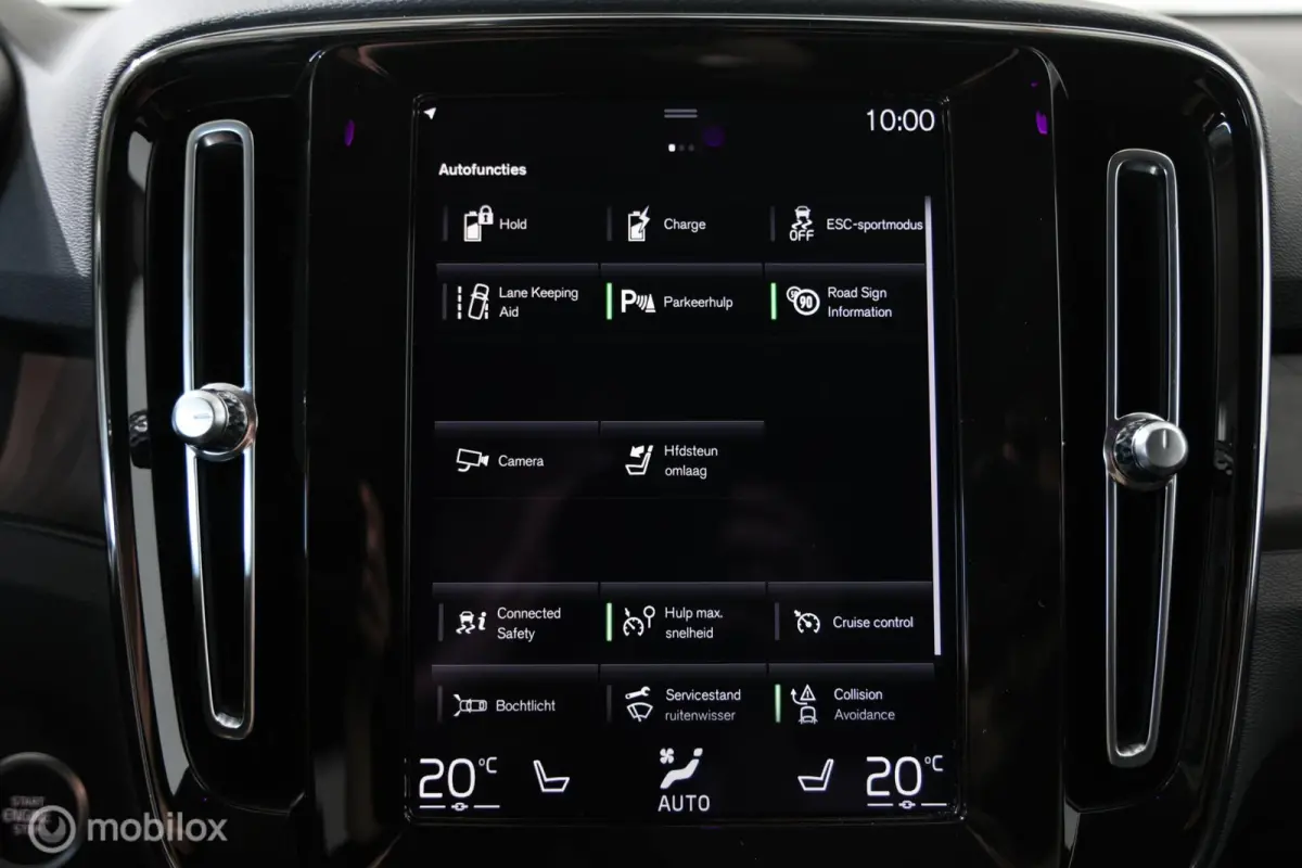 1.5 T4 Plug-in hybrid Plus Dark - Stoel/Stuurverwarming - 360 Camera - Carplay