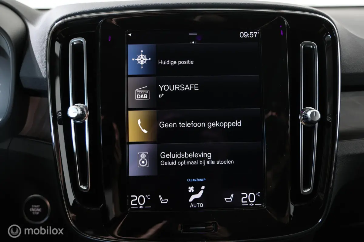 1.5 T4 Plug-in hybrid Plus Dark - Stoel/Stuurverwarming - 360 Camera - Carplay