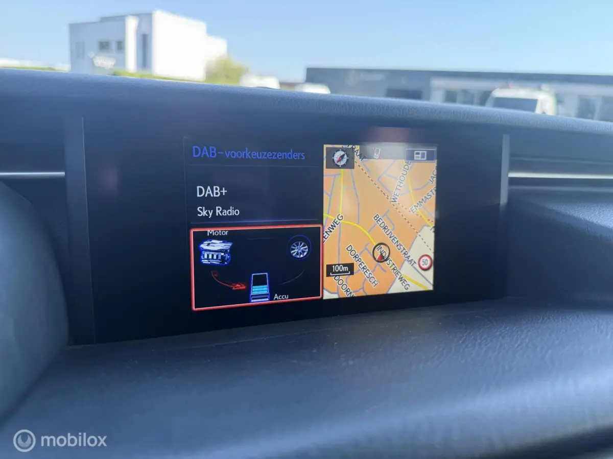 300h Luxury Line Mark Levinson