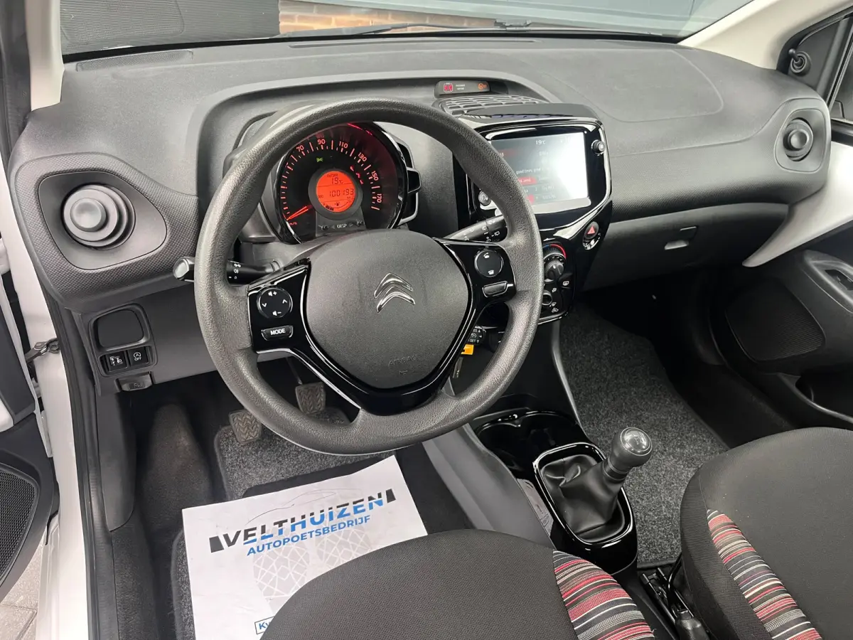 1.0 VTi Feel NL.Auto/Achteruitrijcamera/Carplay/Airco/5Deurs/DAB+/Bluetooth/Nieuwe APK