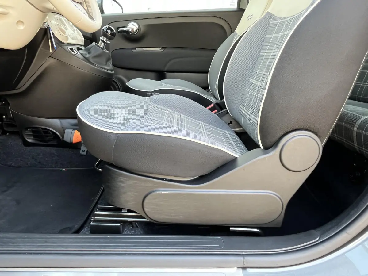 1.0 Hybrid Lounge | NL Auto/2e Eig./Voll.Historie/Airco/Cruise/15"/Apple CarPlay-Android Auto