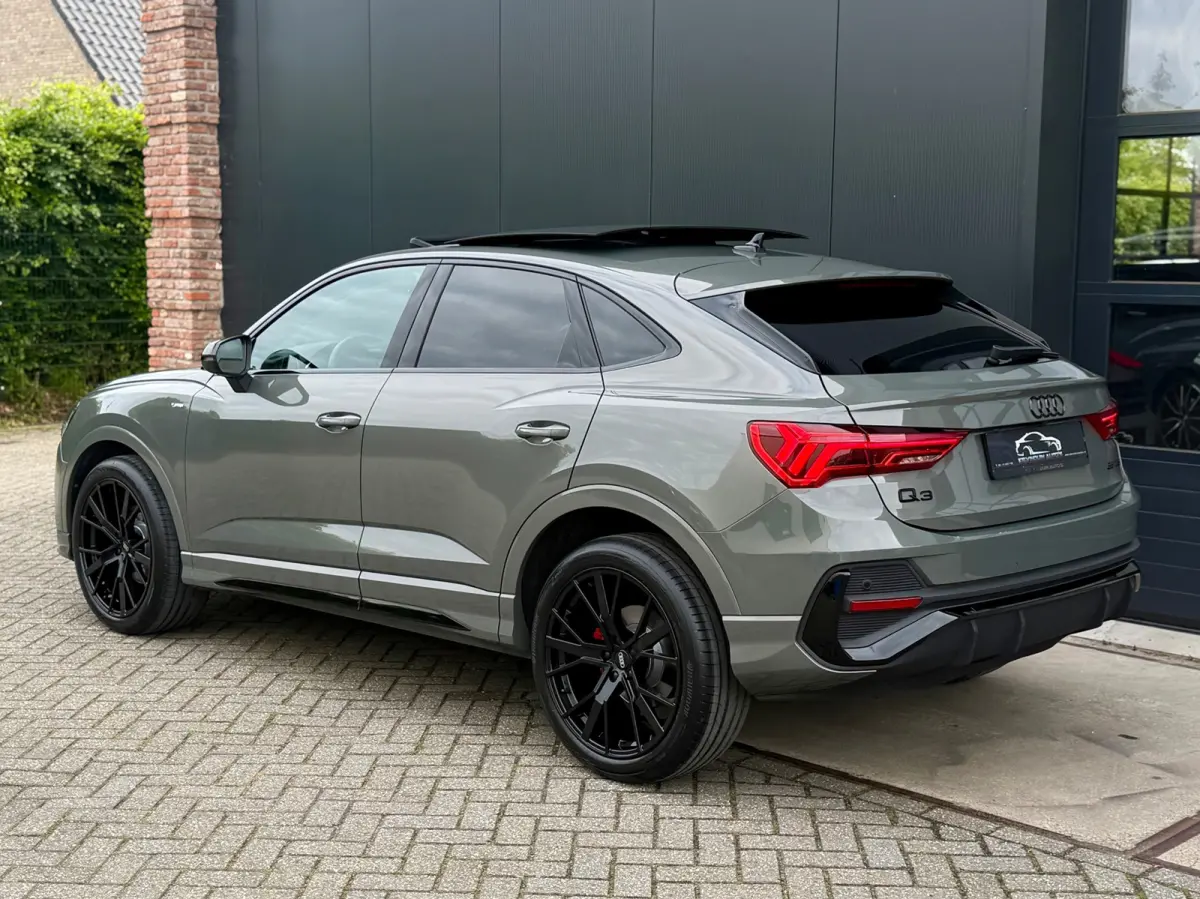 35 TFSI S-Line 150 pk Blackstyle/pano/Camera/sfeerverlichting