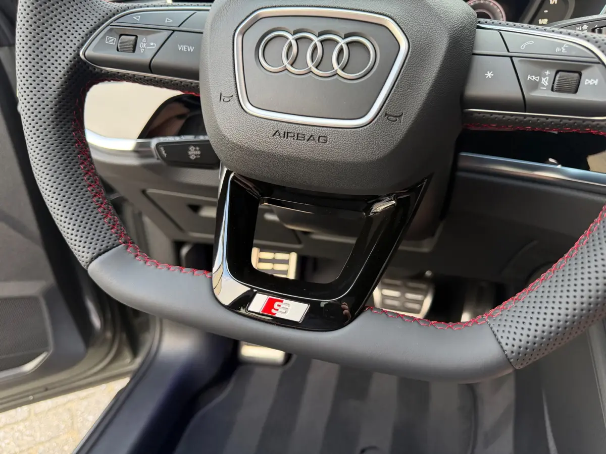 35 TFSI S-Line 150 pk Blackstyle/pano/Camera/sfeerverlichting