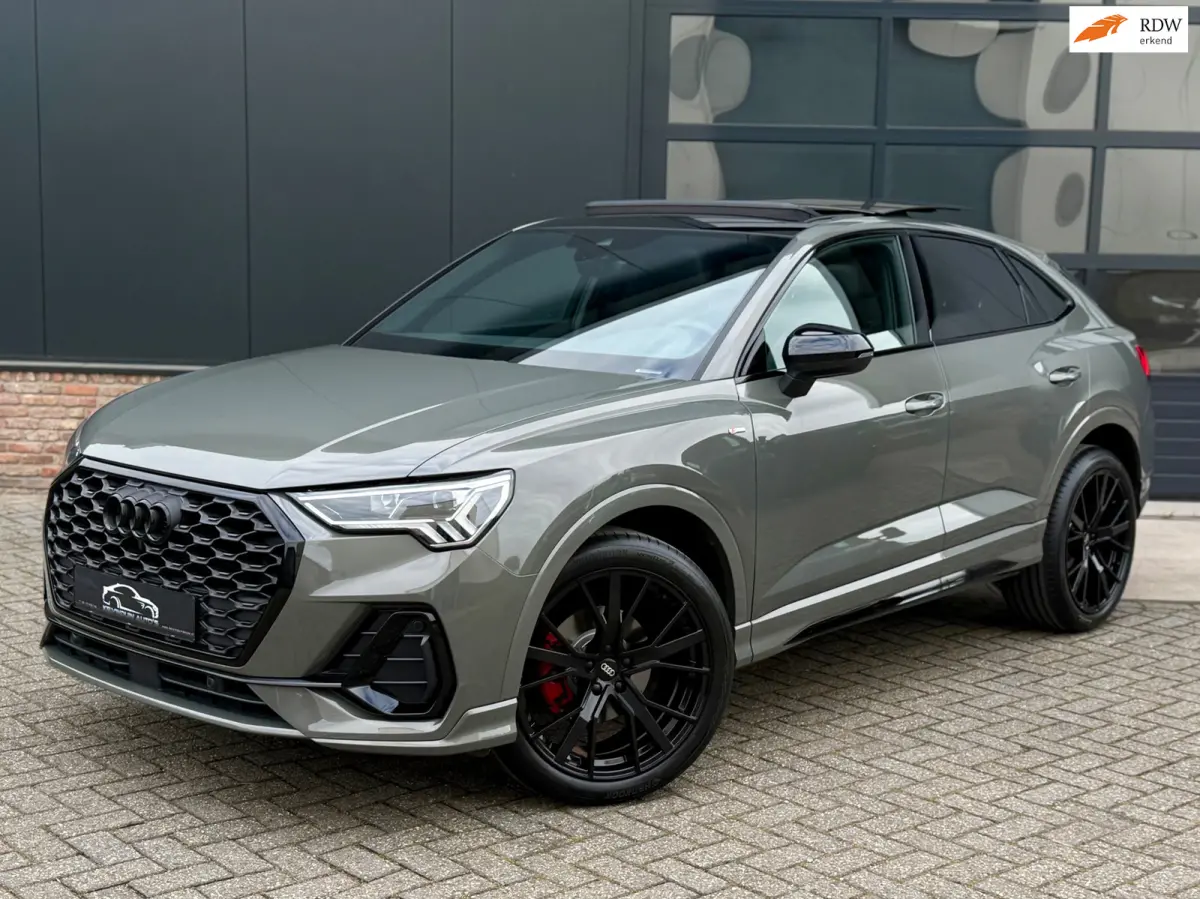 35 TFSI S-Line 150 pk Blackstyle/pano/Camera/sfeerverlichting