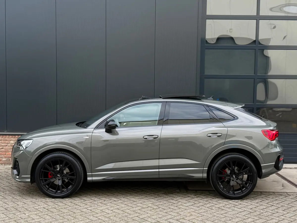 35 TFSI S-Line 150 pk Blackstyle/pano/Camera/sfeerverlichting