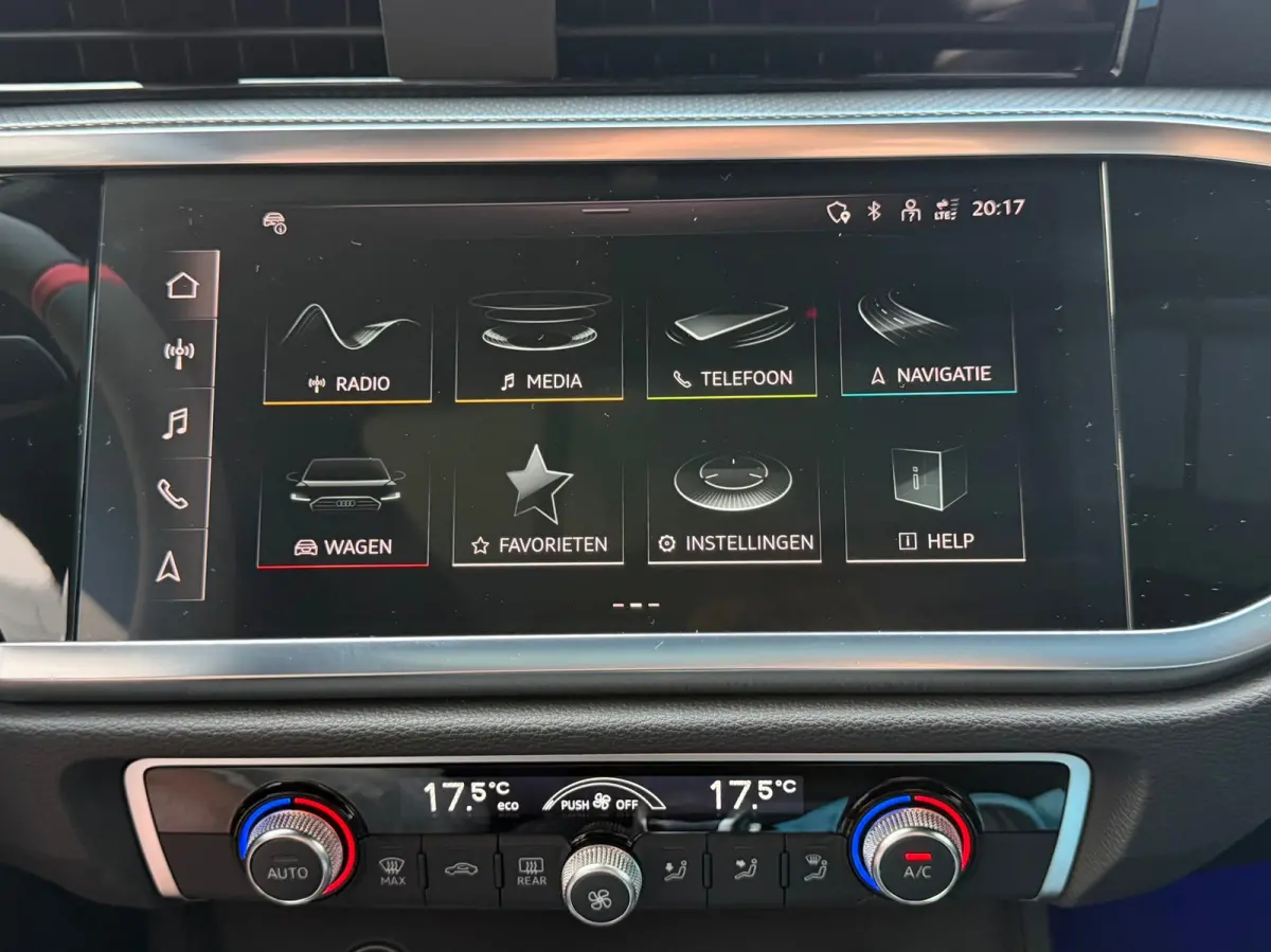 35 TFSI S-Line 150 pk Blackstyle/pano/Camera/sfeerverlichting