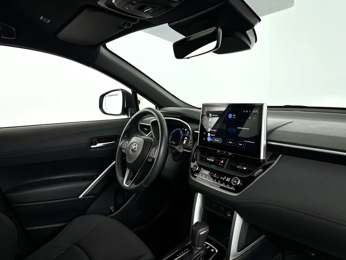 Hybrid 140 Style | Parkeercamera | Keyless start | Cruise control adaptief | Apple Carplay/Android Auto