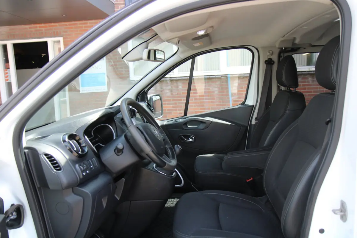 1.6 CDTI L2H1 Edition Dubbel Cabine / Camera / Navi / Cruise