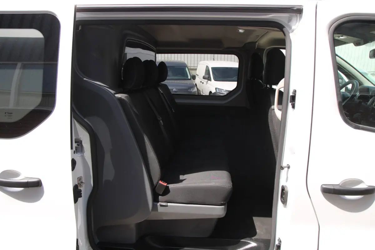 1.6 CDTI L2H1 Edition Dubbel Cabine / Camera / Navi / Cruise