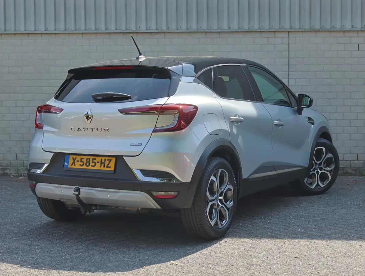 1.6 E-Tech Plug-in Hybrid 160 Intens | Accu 91% | Trekhaak | Navigatie | Camera achter | Keyless entry en start
