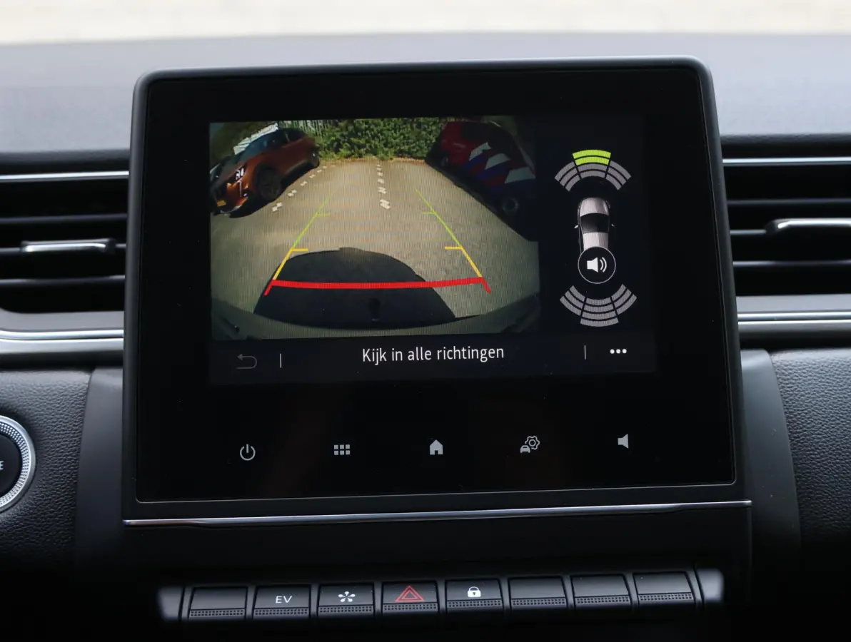 1.6 E-Tech Plug-in Hybrid 160 Intens | Accu 91% | Trekhaak | Navigatie | Camera achter | Keyless entry en start