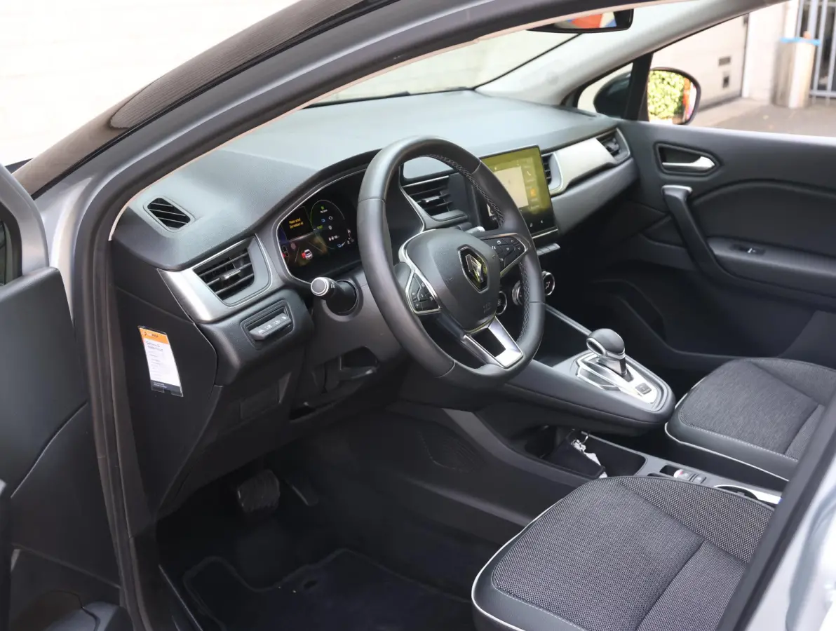 1.6 E-Tech Plug-in Hybrid 160 Intens | Accu 91% | Trekhaak | Navigatie | Camera achter | Keyless entry en start