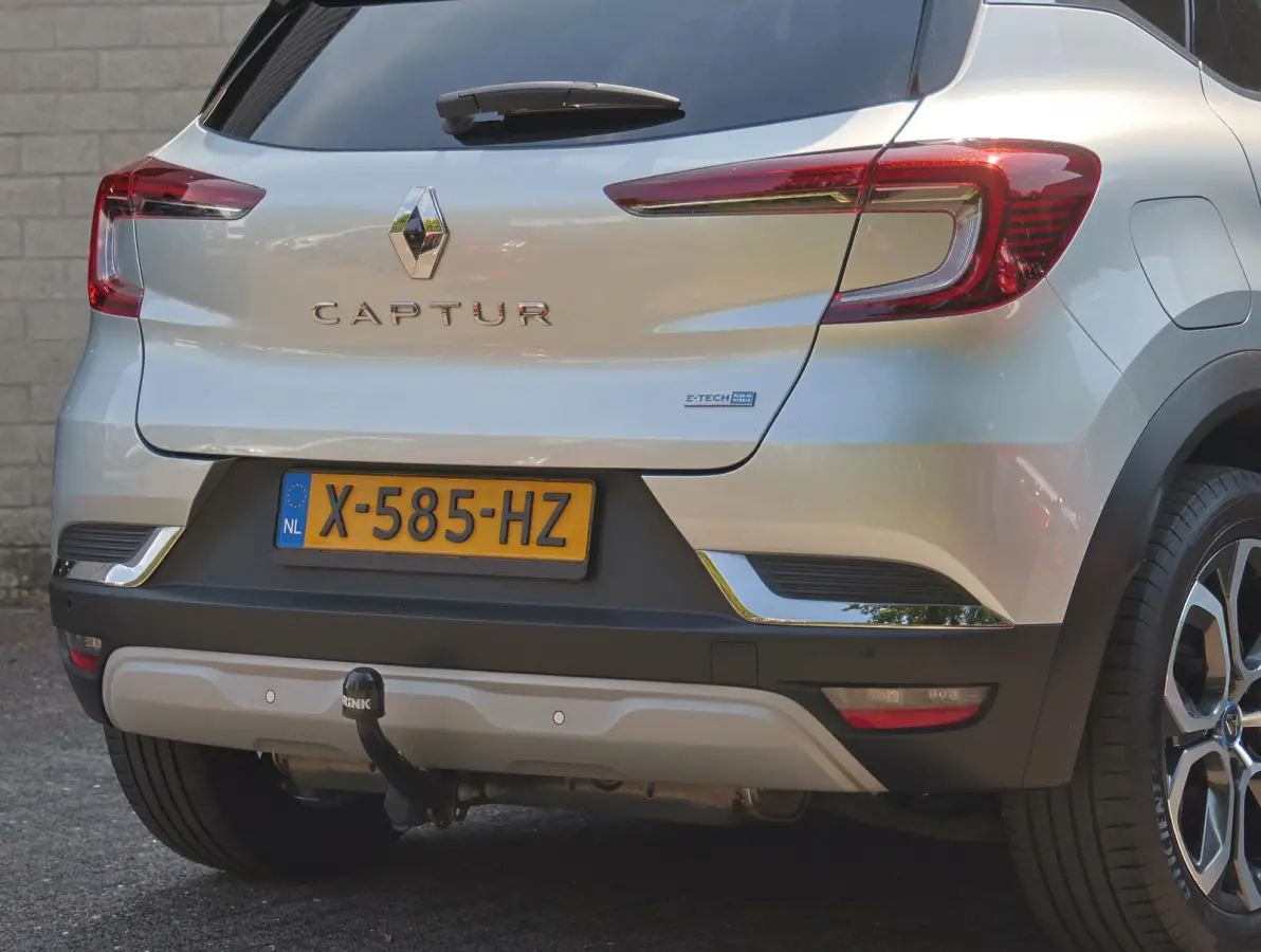 1.6 E-Tech Plug-in Hybrid 160 Intens | Accu 91% | Trekhaak | Navigatie | Camera achter | Keyless entry en start