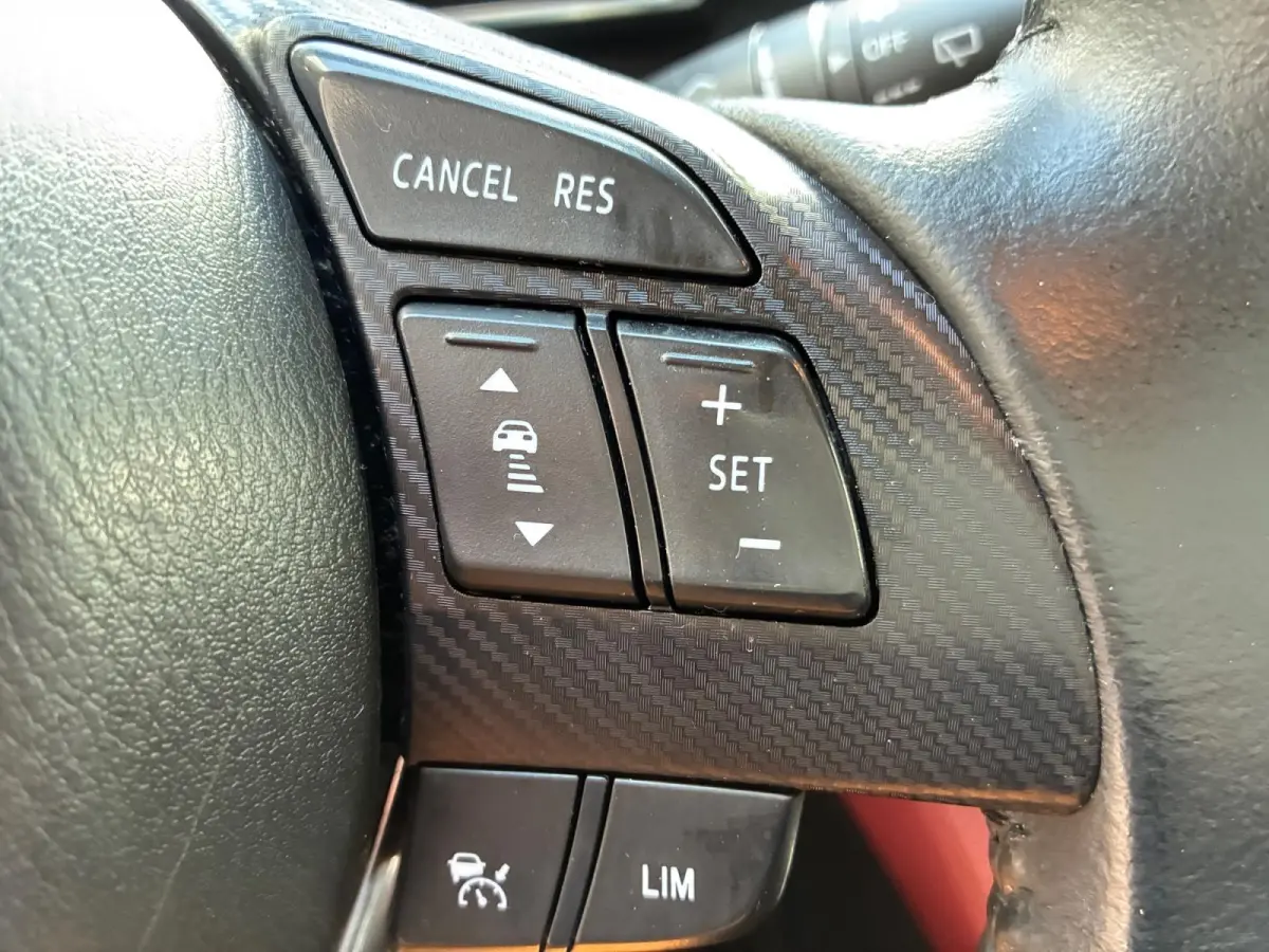 2.0 SkyActiv-G 120 TS Head up Display | Bose | Navi | Stoelverwarming