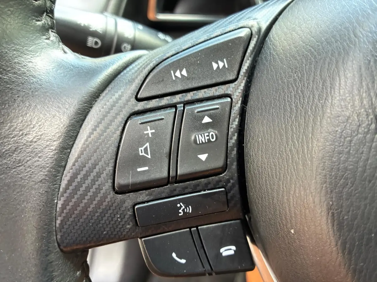 2.0 SkyActiv-G 120 TS Head up Display | Bose | Navi | Stoelverwarming