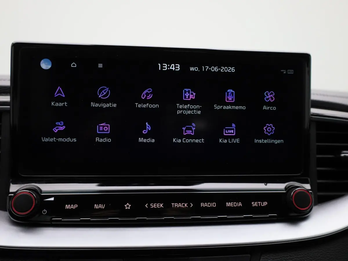1.0 T-GDi DynamicLine Nederlands Voertuig | Apple Carplay | Android Auto | Cruise Control | Achteruitrij Camera | Dakrails | Lichtmetalen Velgen | Lane Assist