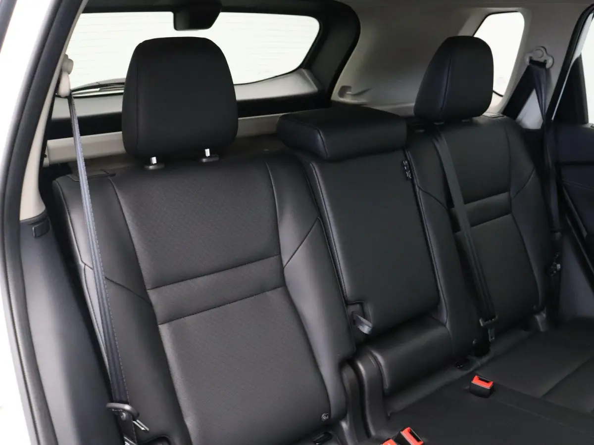 1.5 e-4orce Tekna 4WD | Leder | Stoel & Stuurverwarming | 4WD | 1800kg trekgewicht | Carplay |