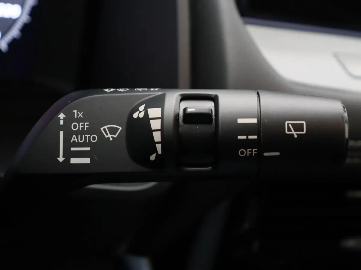 1.5 e-4orce Tekna 4WD | Leder | Stoel & Stuurverwarming | 4WD | 1800kg trekgewicht | Carplay |