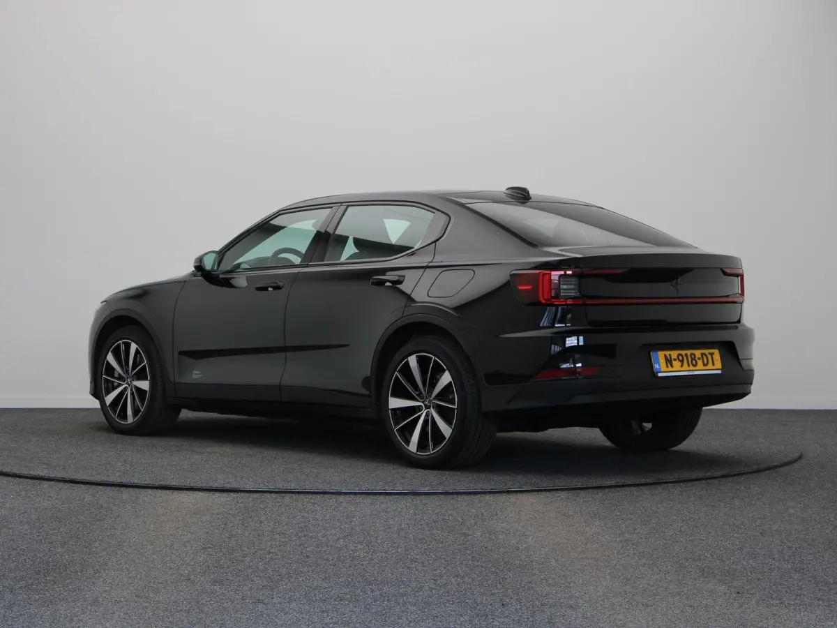 Standard Range Single Motor 63kWh | 92,3% SOH | Harman/Kardon | Elektrische stoelen | Carplay |