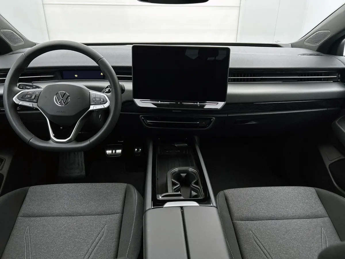 Limited Edition 59 kWh 204pk | Trekhaak inklapbaar | Apple CarPlay en Android Auto | head-updisplay | Adaptive Cruise Control | Voorstoelen verwarmbaar | Automatische airconditioning | Parke