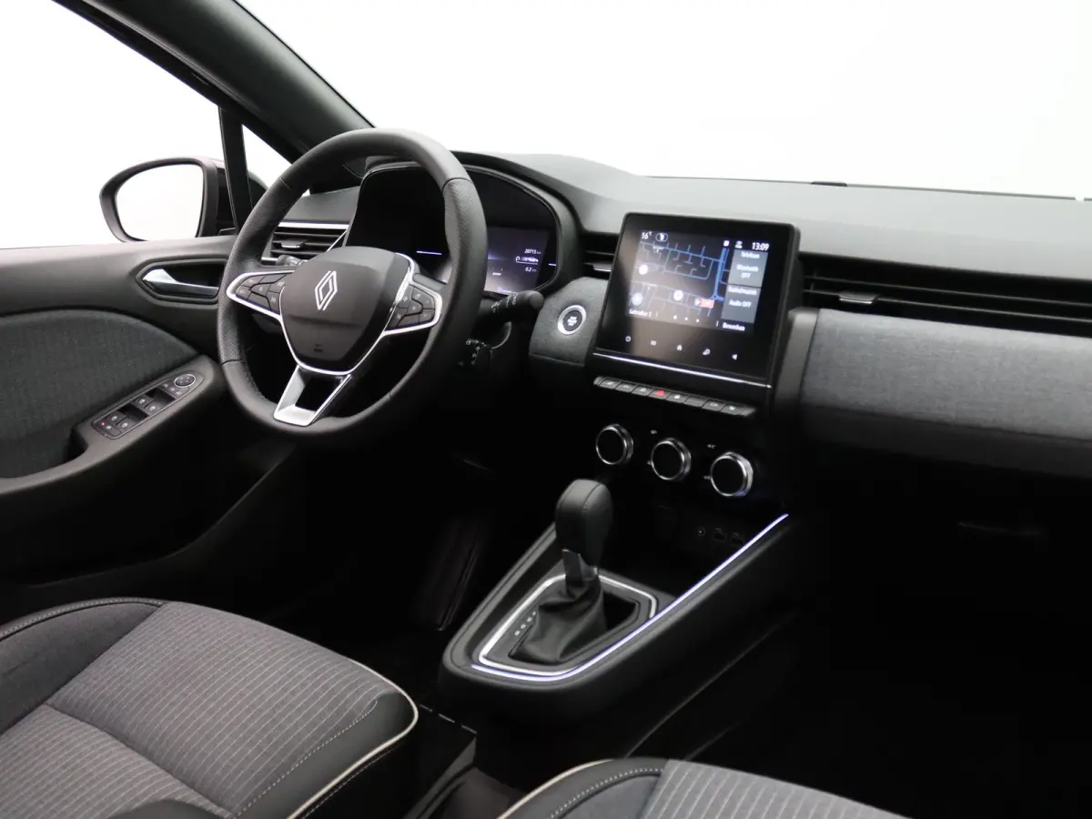 E-Tech Full Hybrid techno 145pk 360° Camera | Cruise | Navi | Parkeersens. v+a | Stoel-/stuurverw.