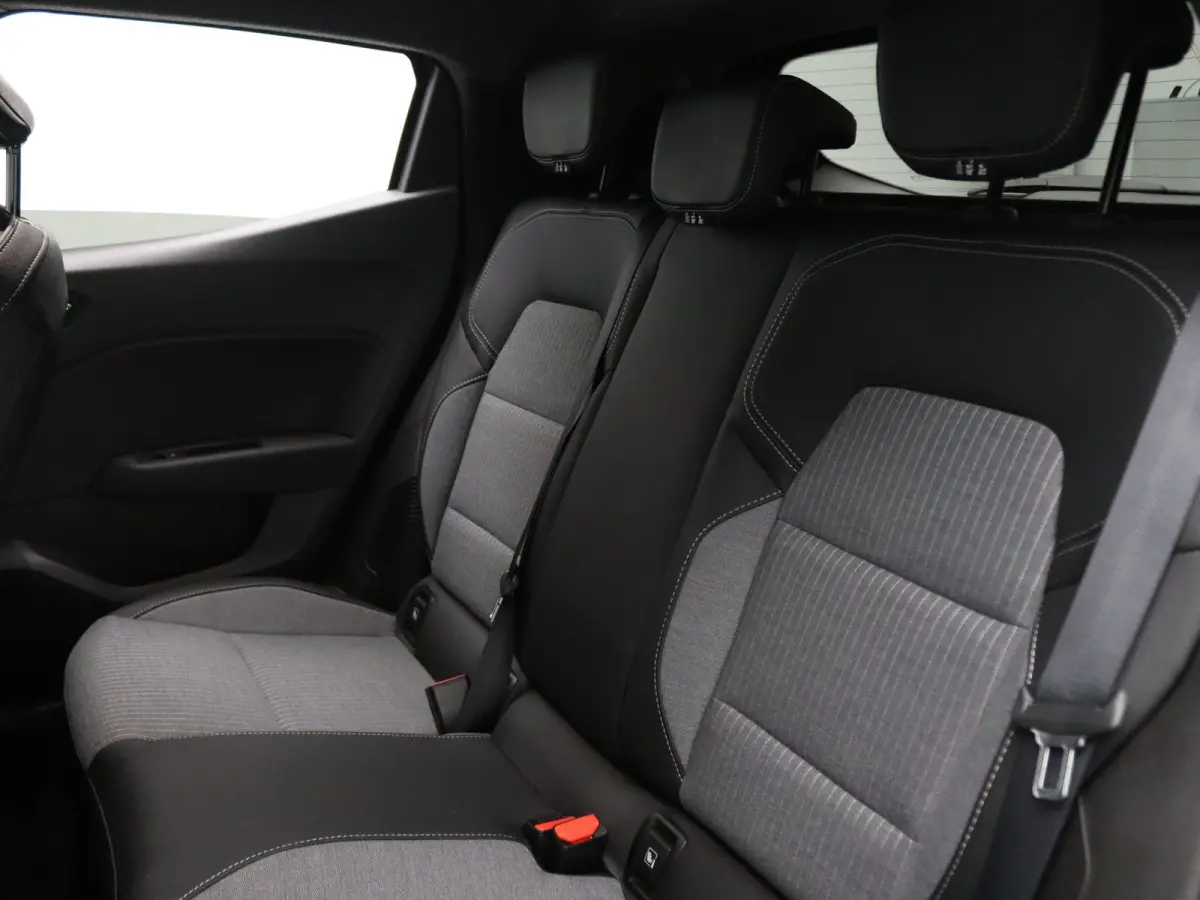 E-Tech Full Hybrid techno 145pk 360° Camera | Cruise | Navi | Parkeersens. v+a | Stoel-/stuurverw.