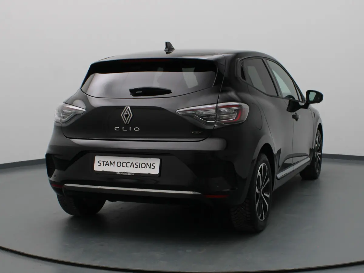 E-Tech Full Hybrid techno 145pk 360° Camera | Cruise | Navi | Parkeersens. v+a | Stoel-/stuurverw.