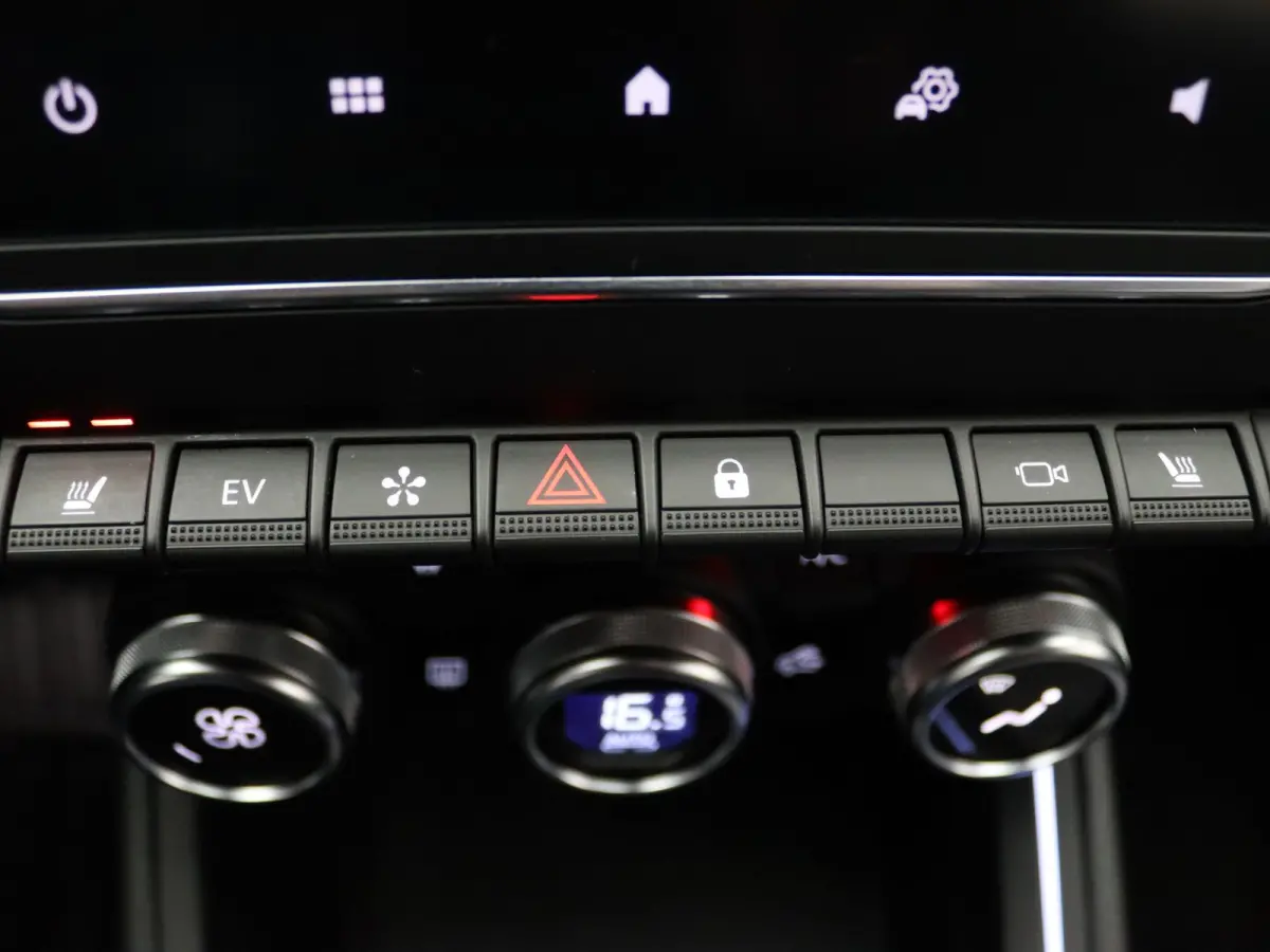E-Tech Full Hybrid techno 145pk 360° Camera | Cruise | Navi | Parkeersens. v+a | Stoel-/stuurverw.