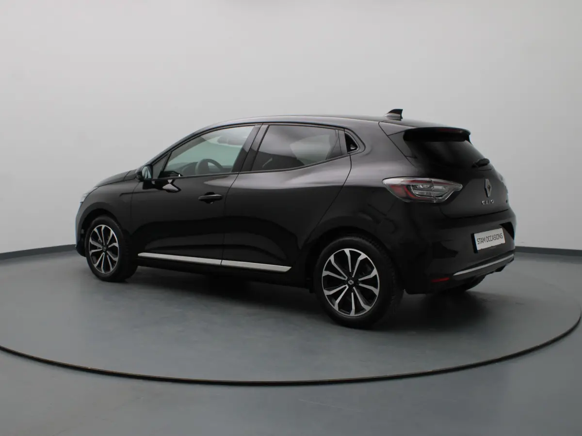 E-Tech Full Hybrid techno 145pk 360° Camera | Cruise | Navi | Parkeersens. v+a | Stoel-/stuurverw.