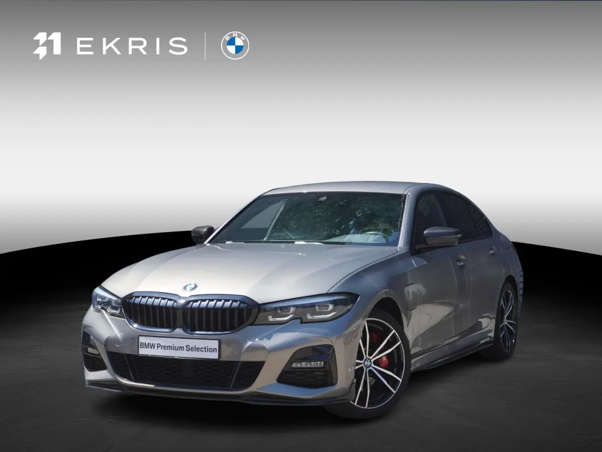 330e | SoH 98% | High Executive | Model M Sport | HiFi System | Extra getint glas achter | 19 inch LM M Dubbelspaak | Alarmsysteem klasse 3