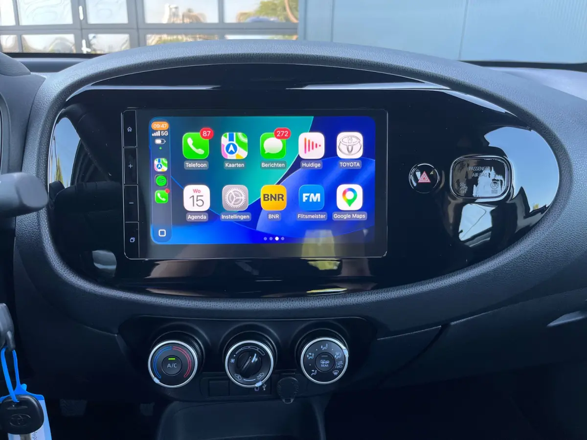 1.0 VVT-i MT Play NL.Auto/Carplay/Camera/Led/Airco/Navigatie/1Ste Eigenaar/Dealer Onderhouden