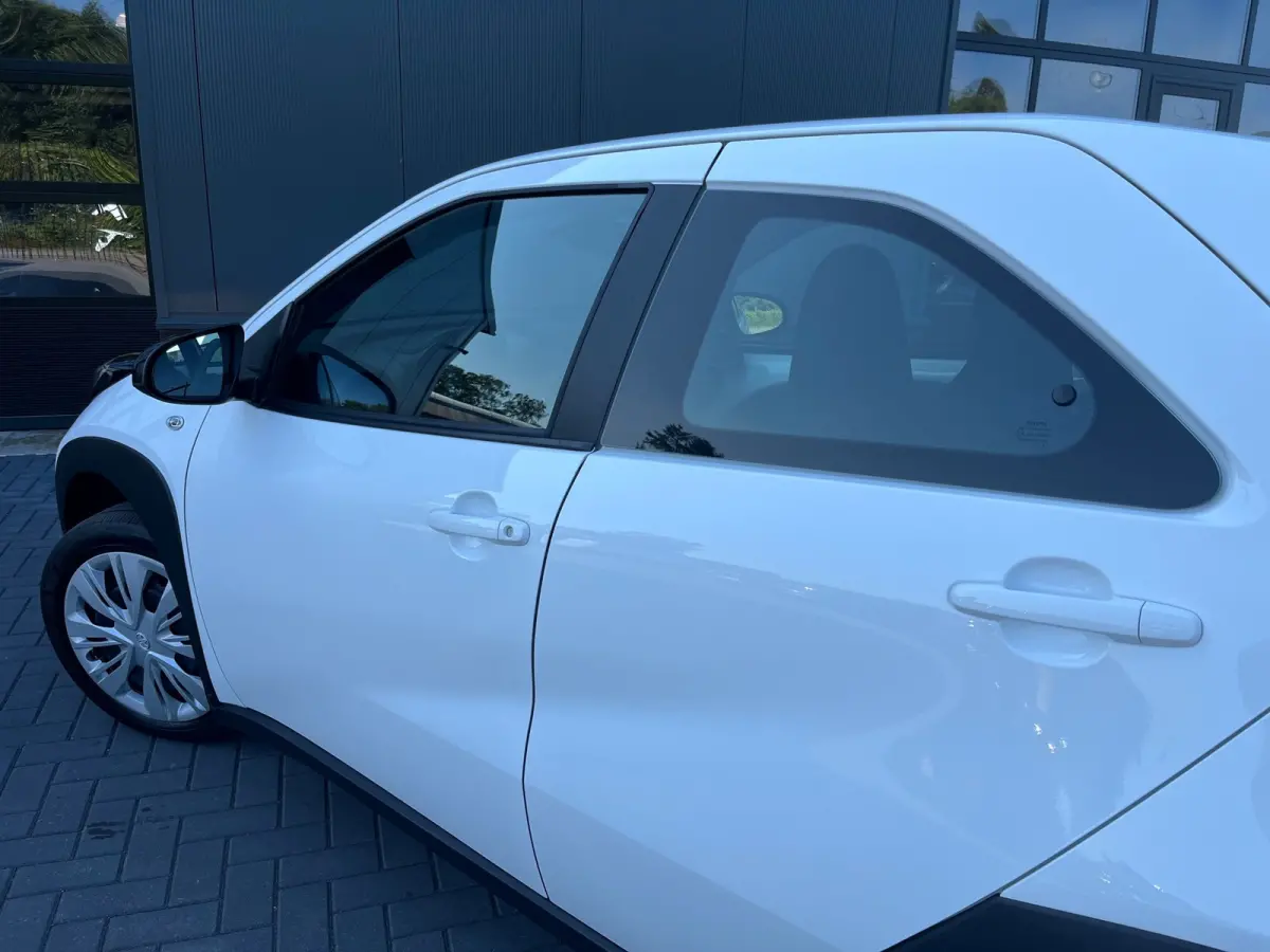 1.0 VVT-i MT Play NL.Auto/Carplay/Camera/Led/Airco/Navigatie/1Ste Eigenaar/Dealer Onderhouden