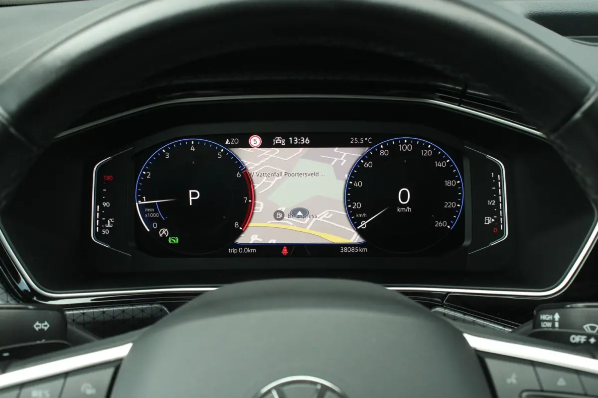 1.0 TSI 110pk DSG Style | Camera Achter | Apple CarPlay & Android Auto | Keyless Entry