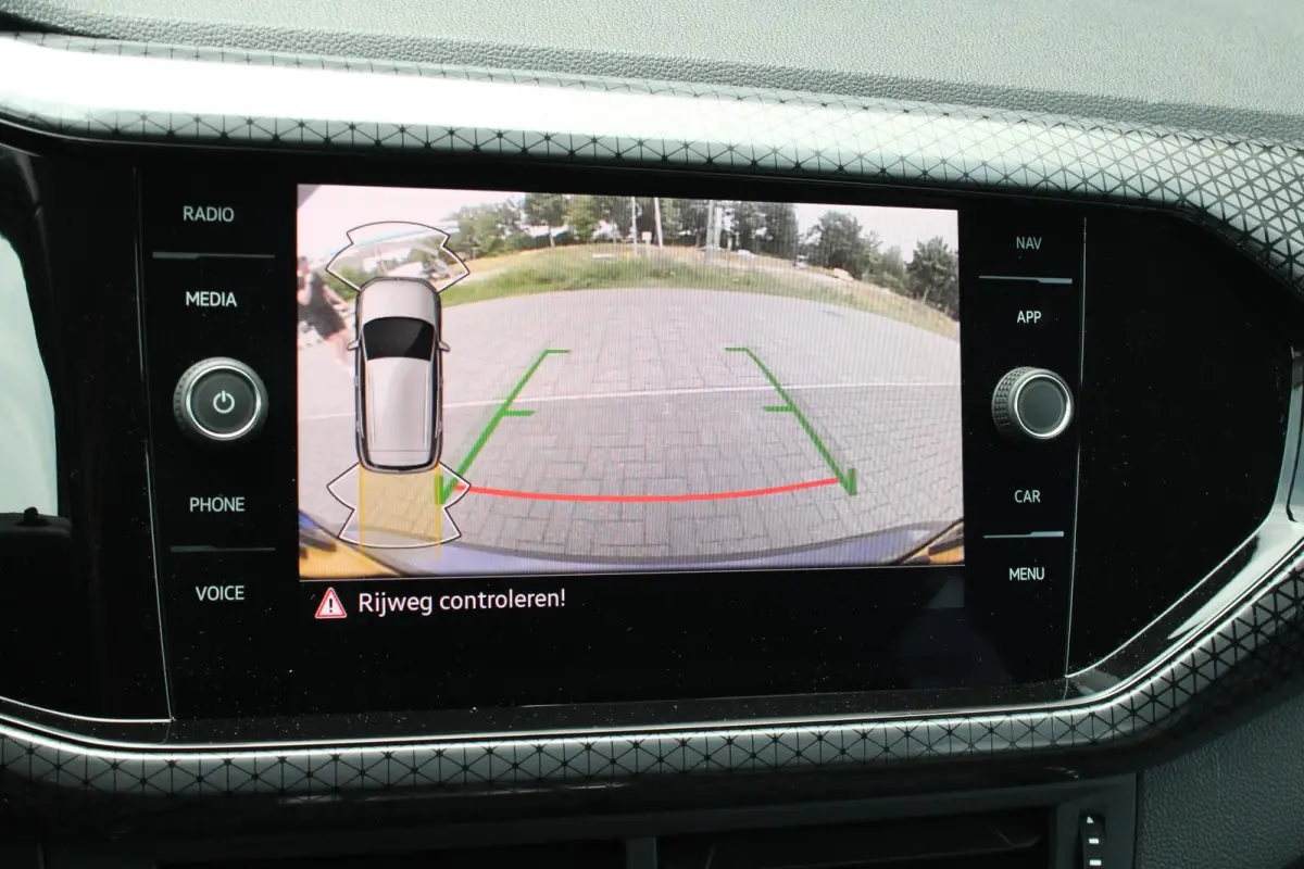 1.0 TSI 110pk DSG Style | Camera Achter | Apple CarPlay & Android Auto | Keyless Entry
