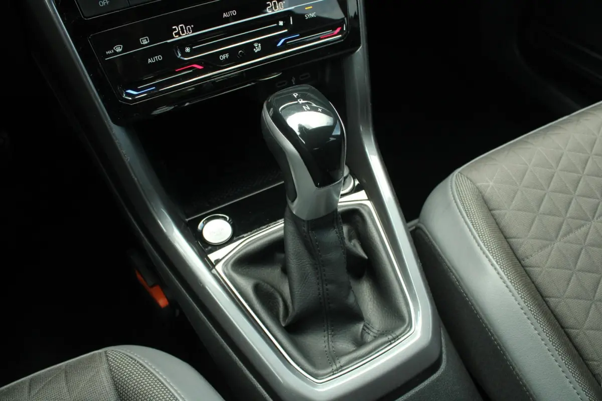1.0 TSI 110pk DSG Style | Camera Achter | Apple CarPlay & Android Auto | Keyless Entry