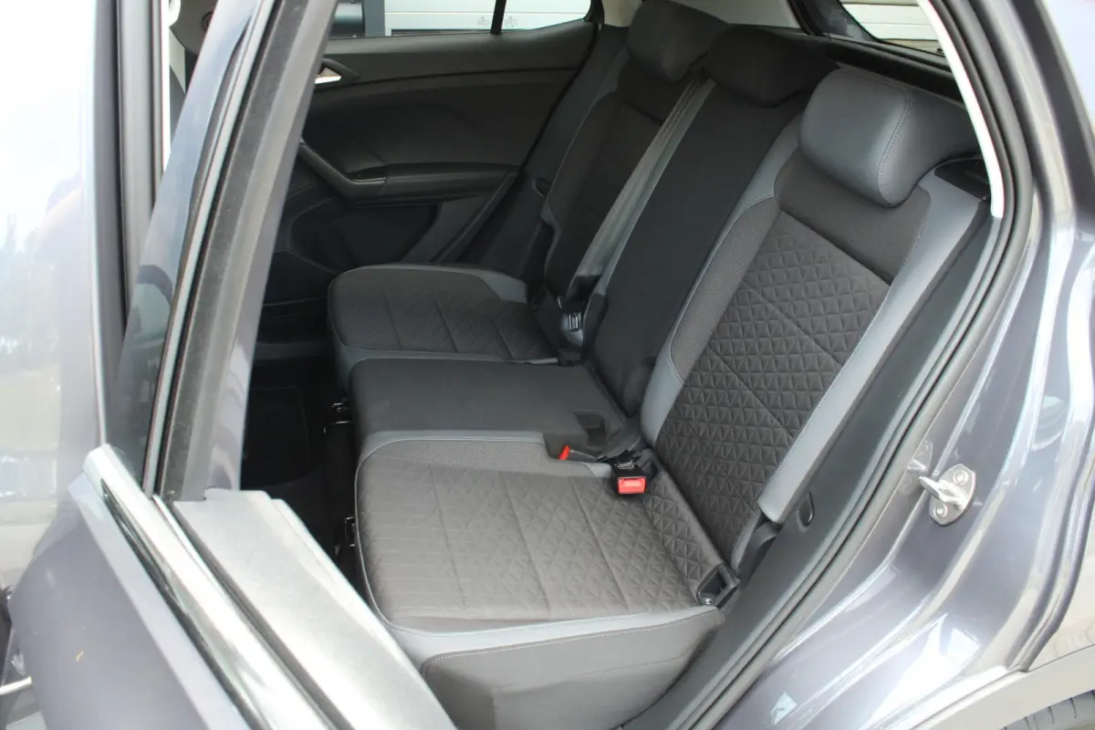 1.0 TSI 110pk DSG Style | Camera Achter | Apple CarPlay & Android Auto | Keyless Entry