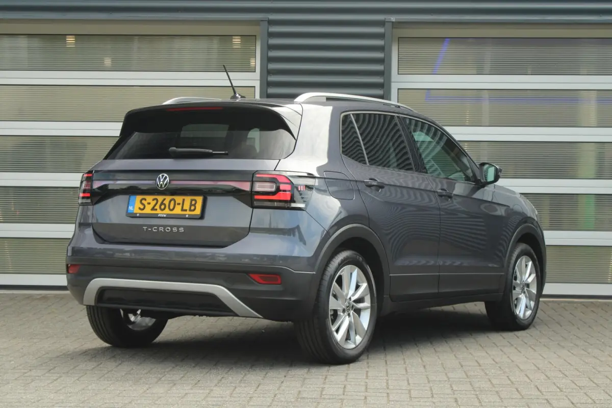 1.0 TSI 110pk DSG Style | Camera Achter | Apple CarPlay & Android Auto | Keyless Entry