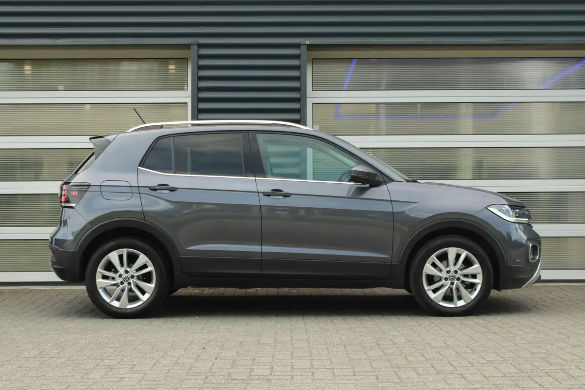 1.0 TSI 110pk DSG Style | Camera Achter | Apple CarPlay & Android Auto | Keyless Entry