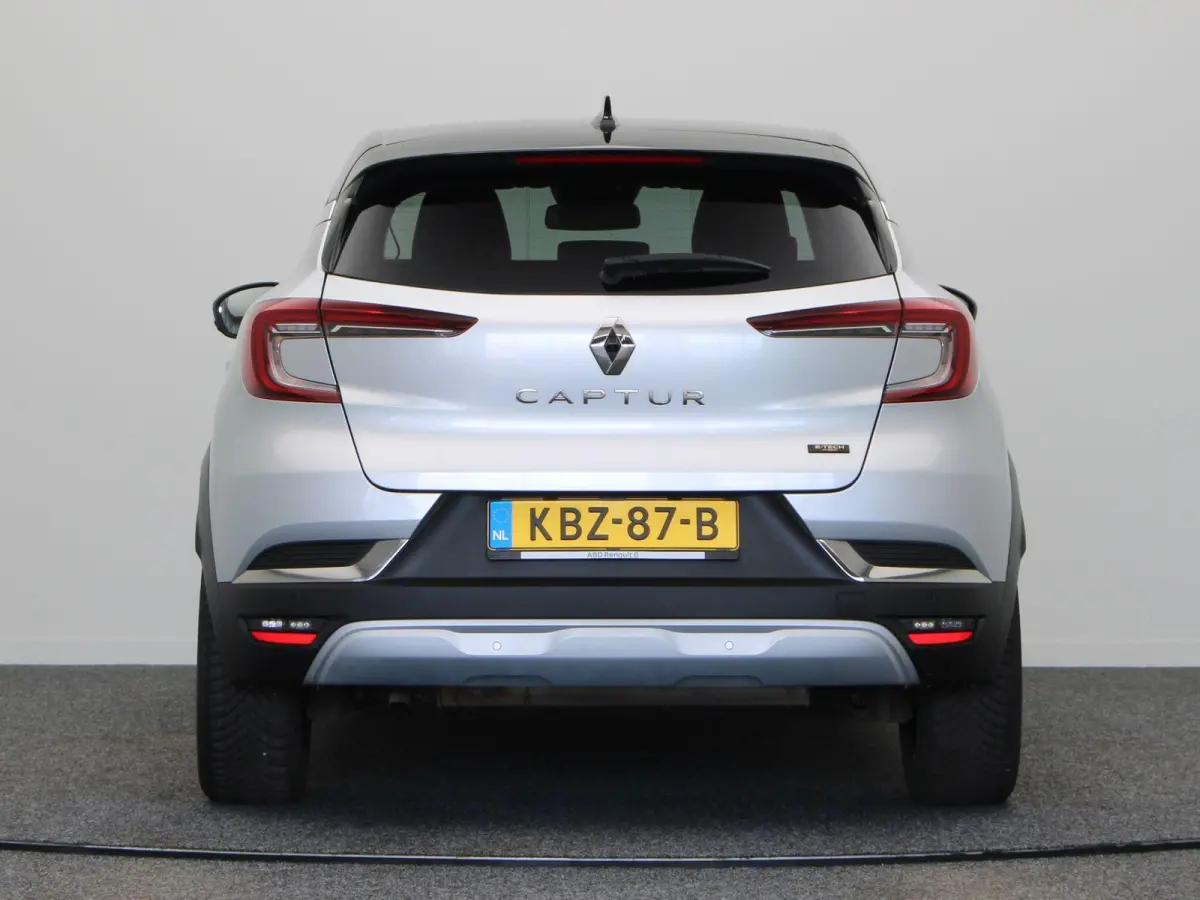 1.6 E-Tech Hybrid 145 Techno | Navigatie | Achteruitrijcamera | Parkeersensoren achter | Climate control |