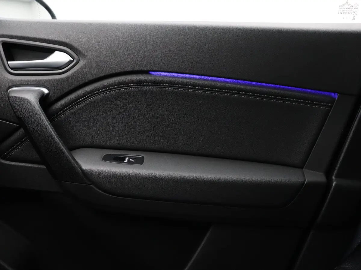 1.6 E-Tech Hybrid 145 Techno | Navigatie | Achteruitrijcamera | Parkeersensoren achter | Climate control |