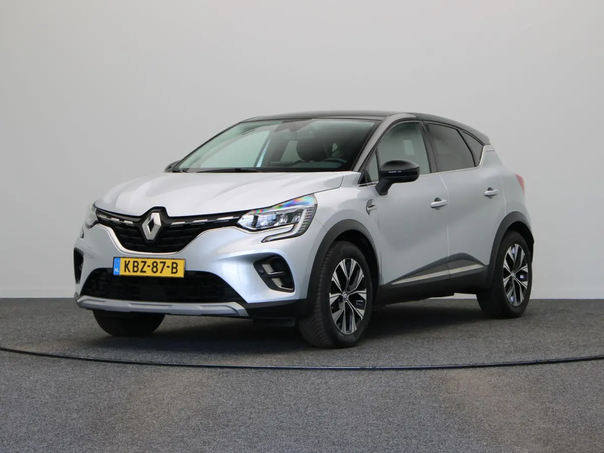 1.6 E-Tech Hybrid 145 Techno | Navigatie | Achteruitrijcamera | Parkeersensoren achter | Climate control |