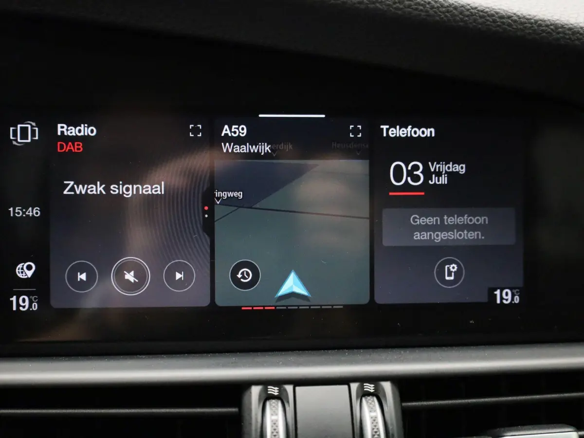 2.0T Sprint | Automaat | Apple Carplay/Android Auto | Pack rijassistentie (ADAS) - niveau 2 | Actief dodehoek waarschuwingssysteem |  Bi-xenon koplampen | Automatic High Beam | Schakelflippe