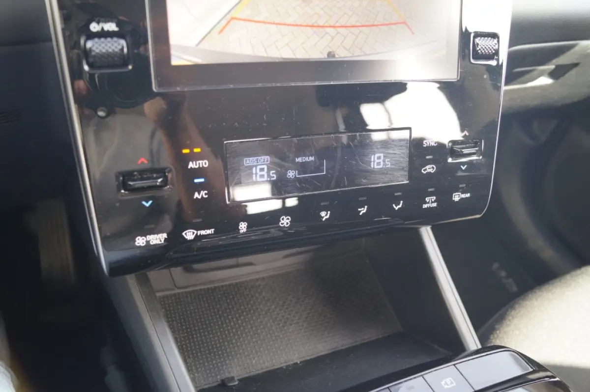 1.6 T-GDI HEV i-Motion -NAVI-ECC-CAM-TREKHAAK-